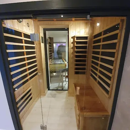 Belle Sur , 6 Avec Piscine, Hammam Et Sauna Villa